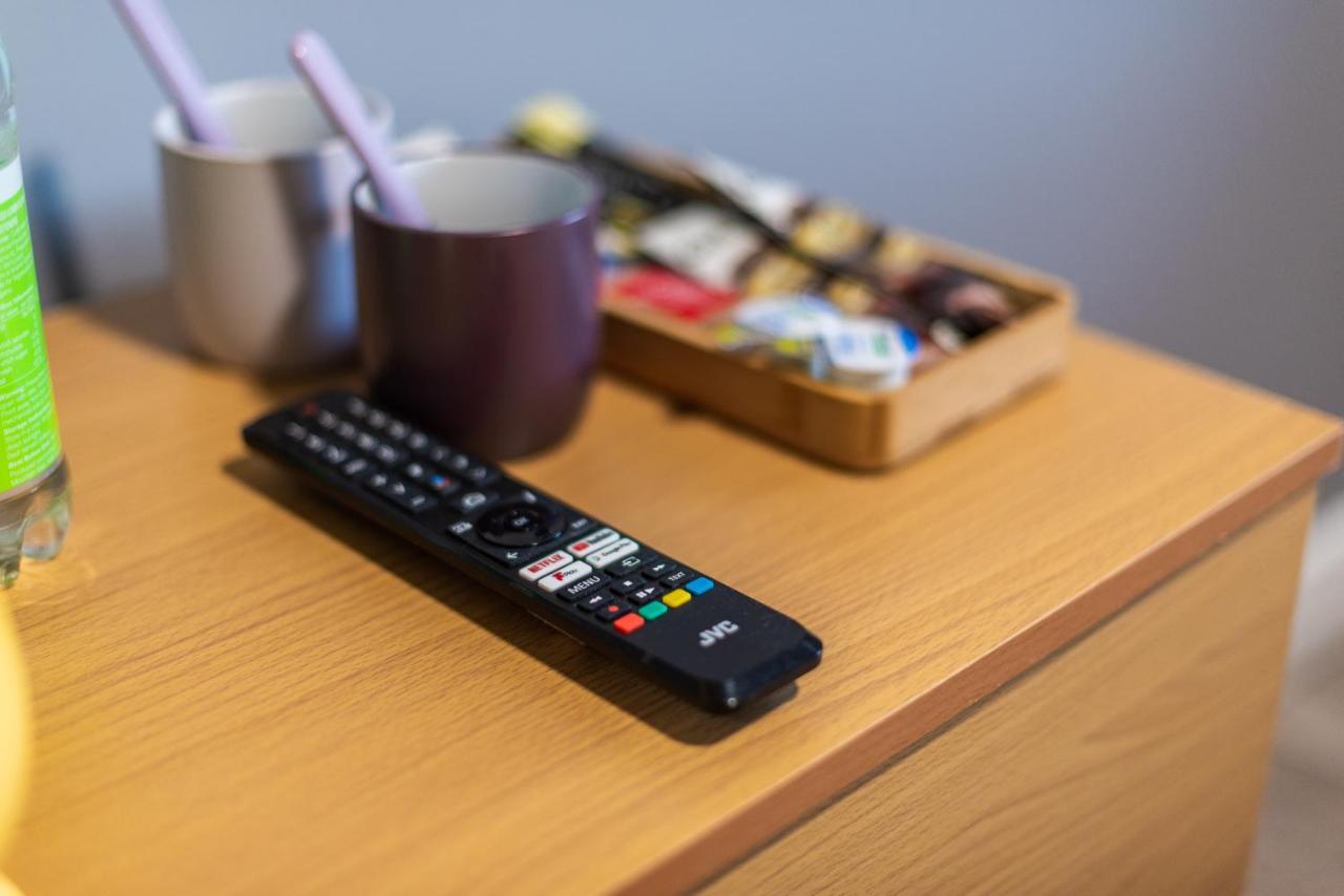 Heart Of Maidstone - Premium Double Rooms With Free Wi-Fi Exteriör bild