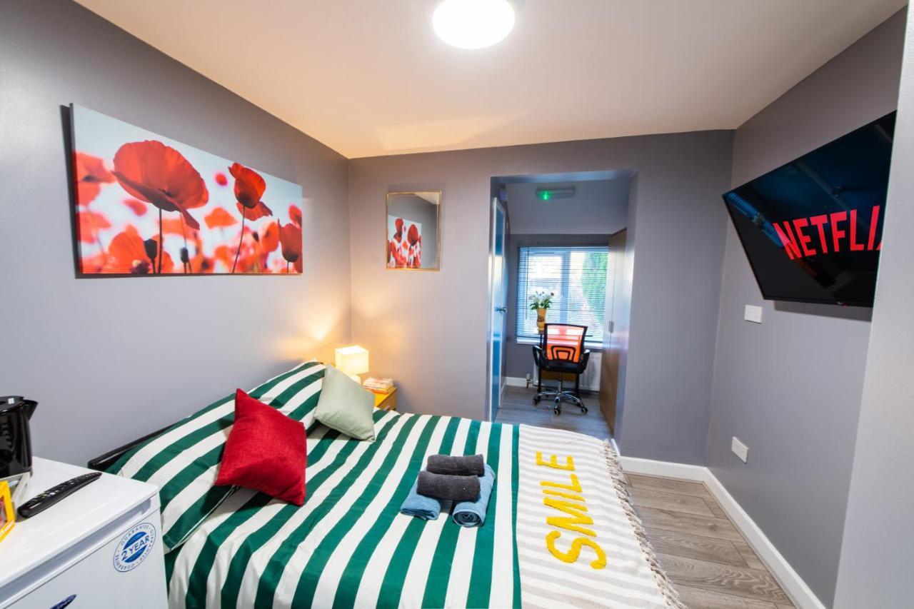 Heart Of Maidstone - Premium Double Rooms With Free Wi-Fi Exteriör bild