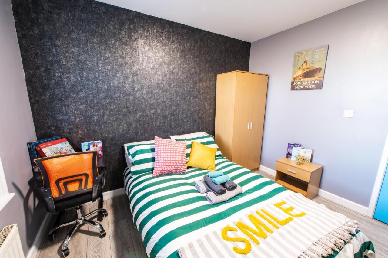 Heart Of Maidstone - Premium Double Rooms With Free Wi-Fi Exteriör bild