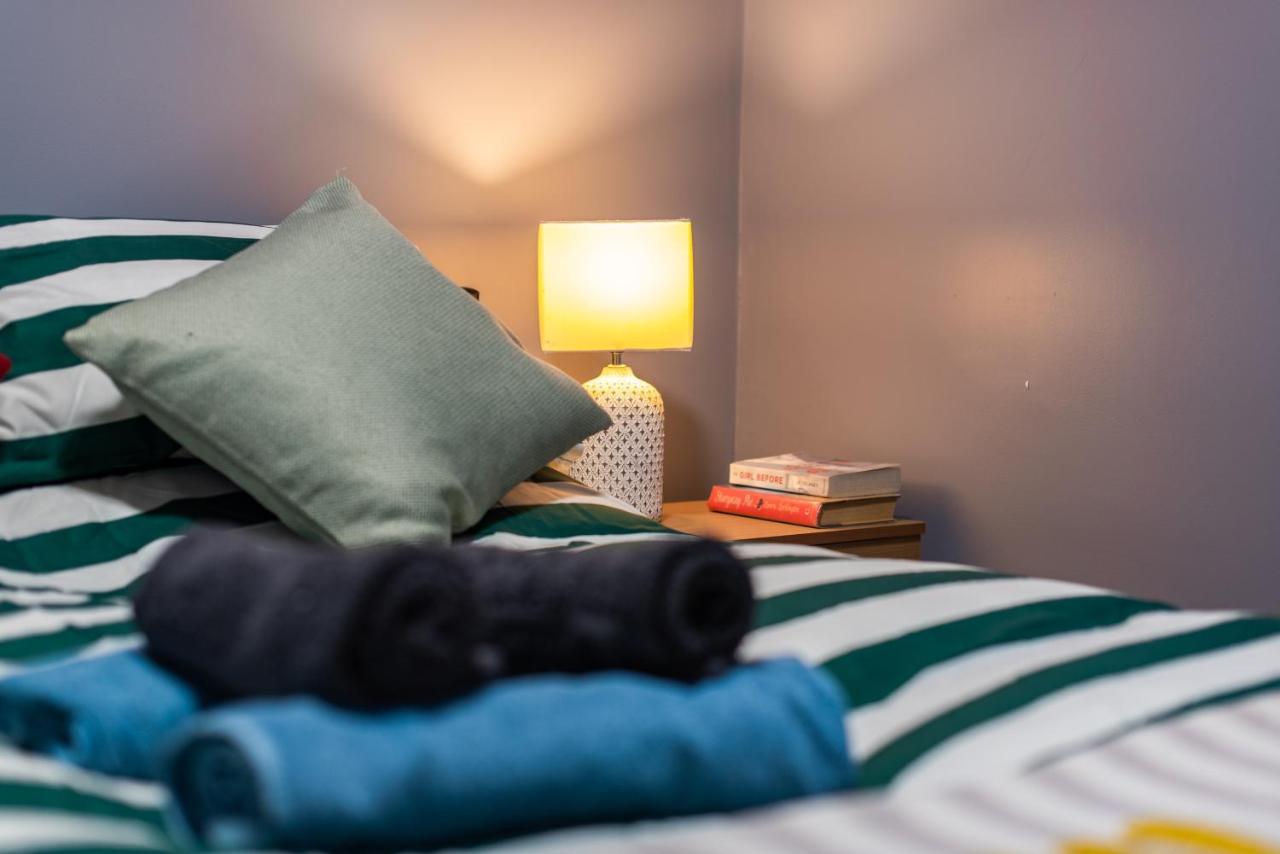 Heart Of Maidstone - Premium Double Rooms With Free Wi-Fi Exteriör bild
